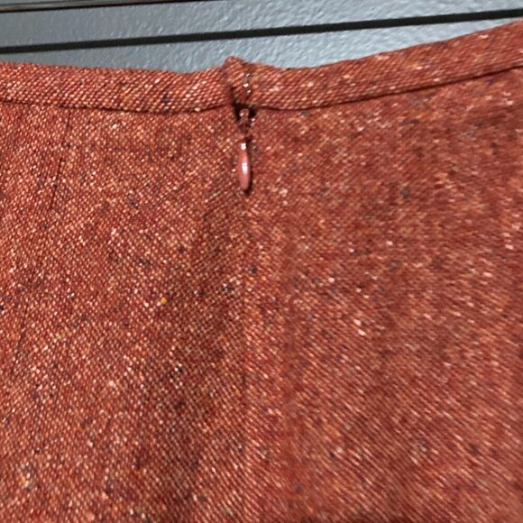 Talbots Womens Size 8 Red Wool Blend Tweed Style Pencil Classic Work Flare - Picture 3 of 4